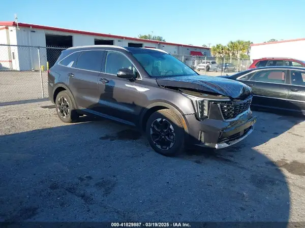 5XYRL4JC4SG339131 2025 KIA SORENTO - Image 1