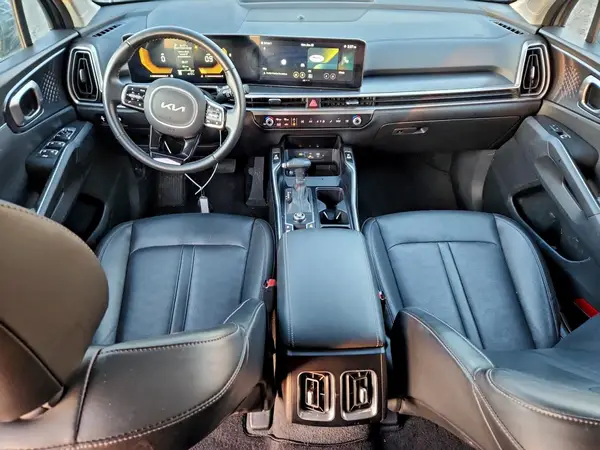 5XYRL4JC5RG278138 2024 KIA SORENTO - Image 8
