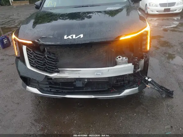 2024 KIA SORENTO auction photo 6