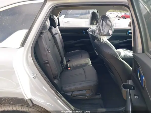 5XYRL4JC5SG396941 2025 KIA SORENTO - Image 8