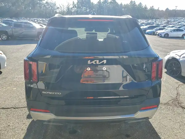 2024 KIA SORENTO auction photo 6
