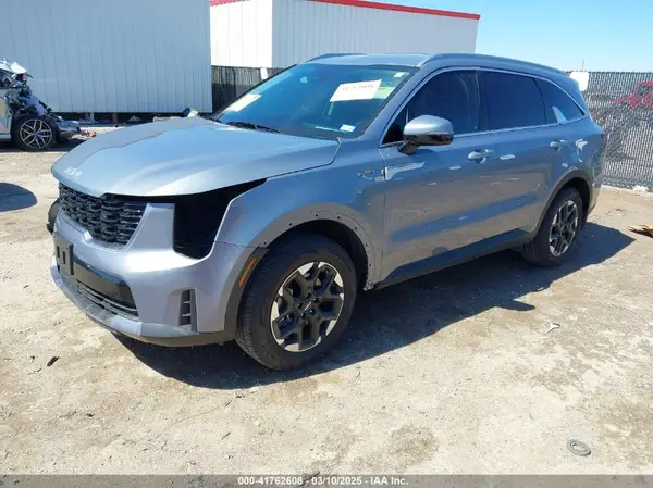 5XYRL4JC6SG325005 2025 KIA SORENTO - Image 2