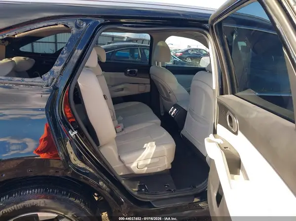 5XYRL4JC6SG402763 2025 KIA SORENTO - Image 8