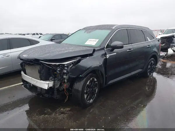 5XYRL4JC7RG269070 2024 KIA SORENTO - Image 2