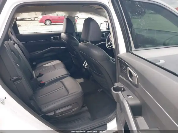 5XYRL4JC7RG292400 2024 KIA SORENTO - Image 8
