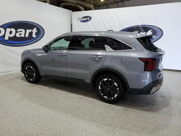 5XYRL4JC8RG268820 2024 KIA SORENTO - Image 2