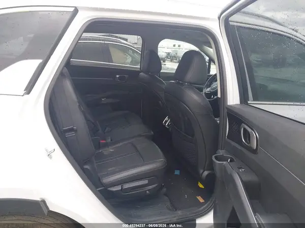 5XYRL4JC8RG275508 2024 KIA SORENTO - Image 8