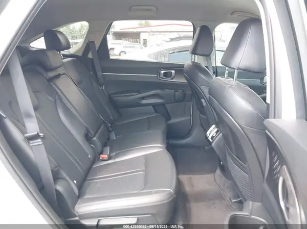 5XYRL4JC8RG279381 2024 KIA SORENTO - Image 8