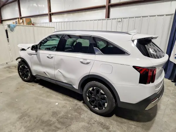 5XYRL4JC8RG297122 2024 KIA SORENTO - Image 2