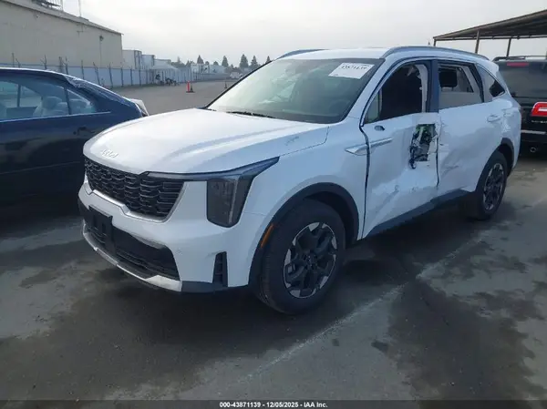 5XYRL4JC8TG416987 2026 KIA SORENTO - Image 2