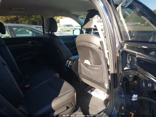 5XYRL4JC9RG273525 2024 KIA SORENTO - Image 8