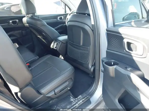 5XYRL4JC9RG273850 2024 KIA SORENTO - Image 8