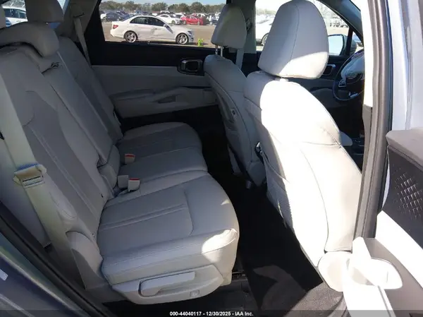 5XYRL4JC9RG302246 2024 KIA SORENTO - Image 8