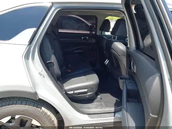 5XYRL4JC9RG302263 2024 KIA SORENTO - Image 8