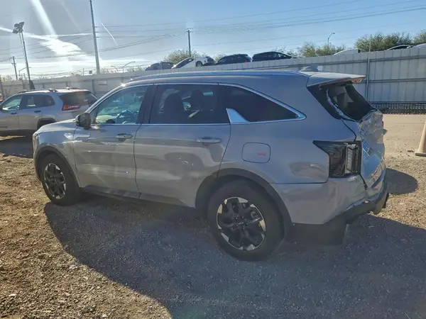 5XYRL4JC9SG325497 2025 KIA SORENTO - Image 2