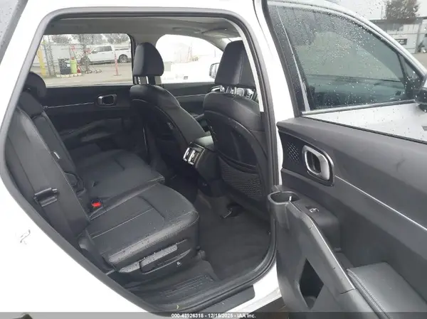 5XYRL4JC9SG343000 2025 KIA SORENTO - Image 8