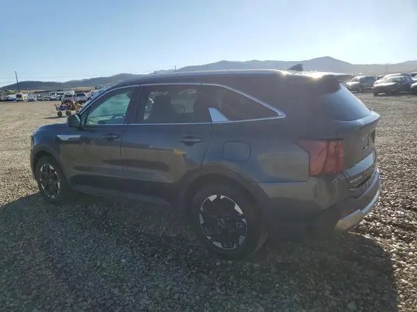 5XYRL4JCXRG284758 2024 KIA SORENTO - Image 2