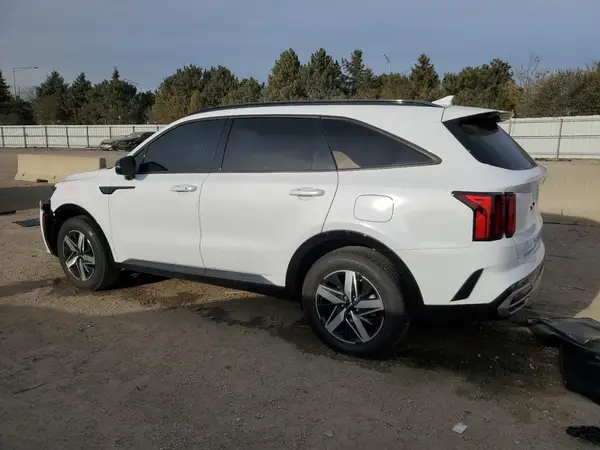 5XYRL4LC0NG126307 2022 KIA SORENTO - Image 2