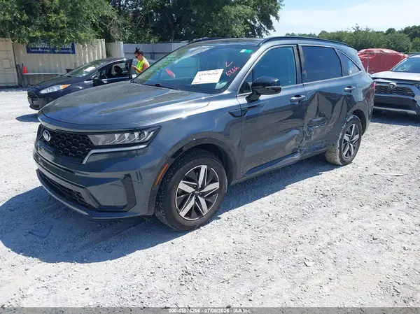 5XYRL4LC1MG004103 2021 KIA SORENTO - Image 2