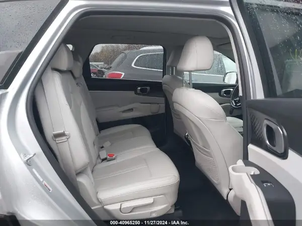 5XYRL4LC1MG006076 2021 KIA SORENTO - Image 8