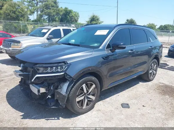 5XYRL4LC1MG008295 2021 KIA SORENTO - Image 2