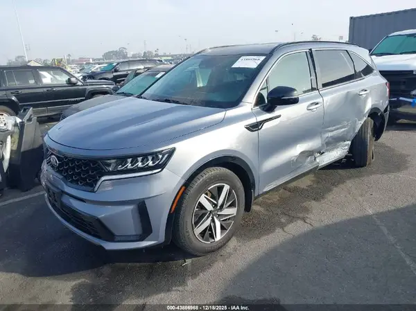 5XYRL4LC1MG050630 2021 KIA SORENTO - Image 2