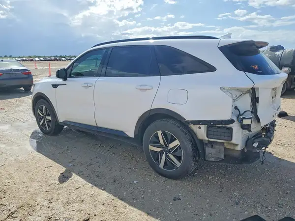 5XYRL4LC1NG150583 2022 KIA SORENTO - Image 2