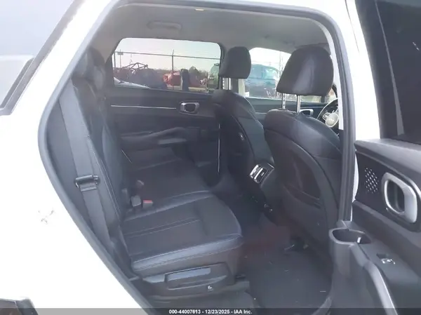 5XYRL4LC1NG151393 2022 KIA SORENTO - Image 8