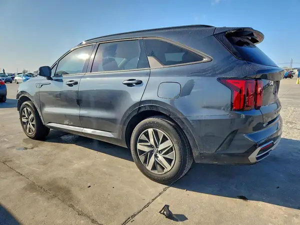 5XYRL4LC1NG154018 2022 KIA SORENTO - Image 2