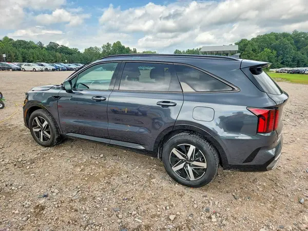 5XYRL4LC1PG217427 2023 KIA SORENTO - Image 2