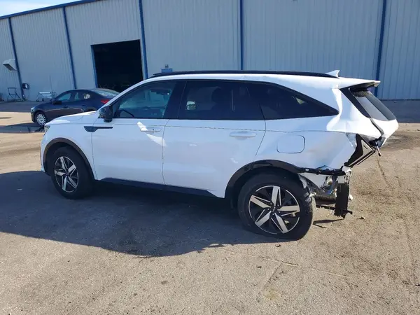 5XYRL4LC1PG218996 2023 KIA SORENTO - Image 2