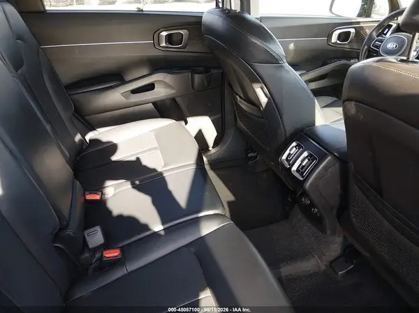 5XYRL4LC2MG056114 2021 KIA SORENTO - Image 8