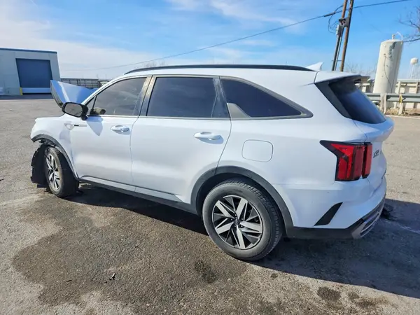 5XYRL4LC2NG079264 2022 KIA SORENTO - Image 2