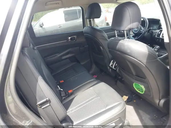 5XYRL4LC2NG149300 2022 KIA SORENTO - Image 8