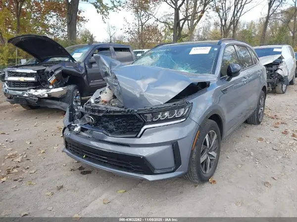 5XYRL4LC3MG060656 2021 KIA SORENTO - Image 2