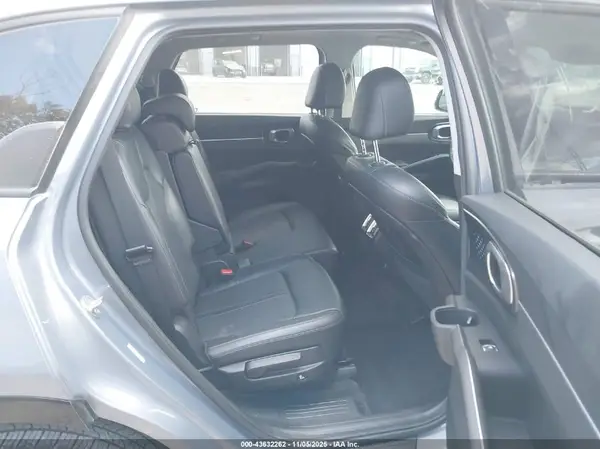 5XYRL4LC3MG060656 2021 KIA SORENTO - Image 8