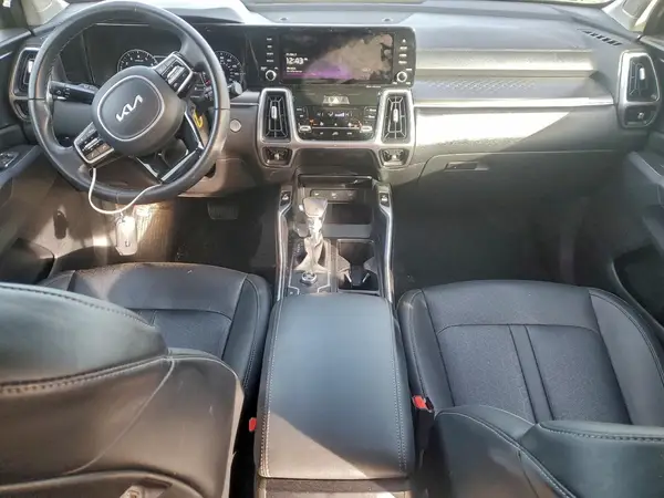 5XYRL4LC3NG121683 2022 KIA SORENTO - Image 8