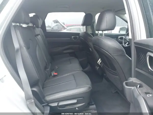 5XYRL4LC3NG122882 2022 KIA SORENTO - Image 8