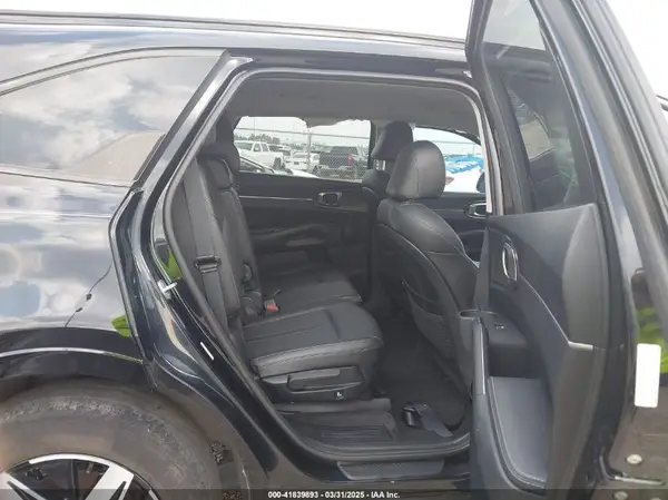 5XYRL4LC3NG130092 2022 KIA SORENTO - Image 8