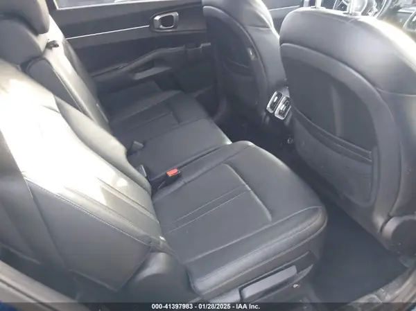5XYRL4LC3NG143988 2022 KIA SORENTO - Image 8