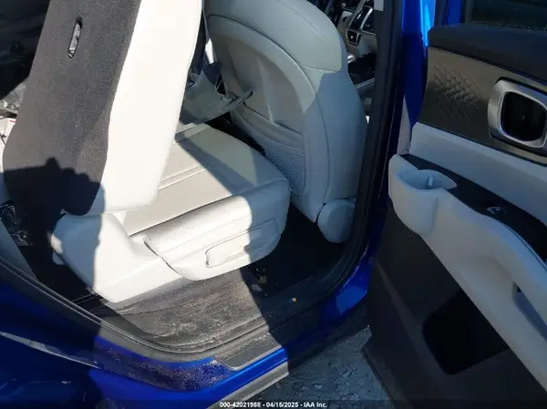 5XYRL4LC3PG204758 2023 KIA SORENTO - Image 8