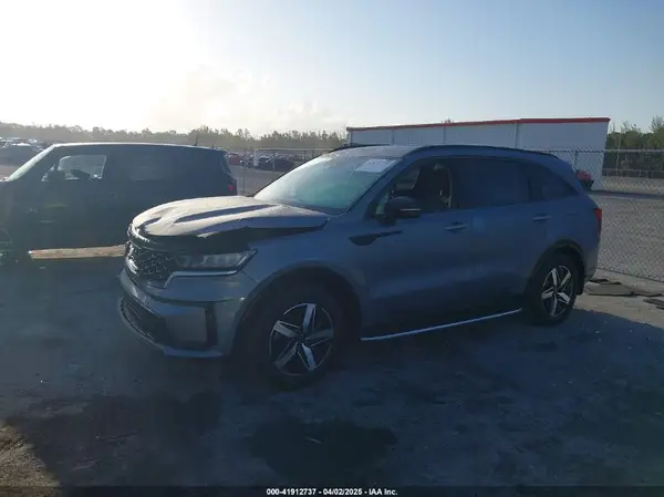 5XYRL4LC5NG102374 2022 KIA SORENTO - Image 2