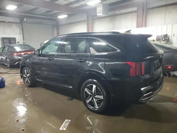 5XYRL4LC6MG021057 2021 KIA SORENTO - Image 2