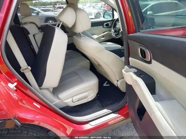 5XYRL4LC6MG056830 2021 KIA SORENTO - Image 8