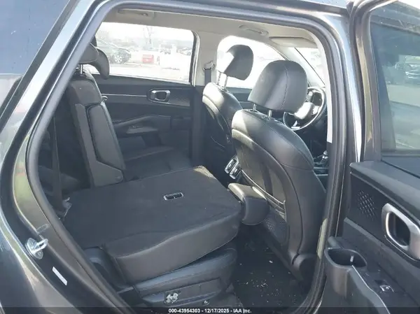 5XYRL4LC6NG158484 2022 KIA SORENTO - Image 8