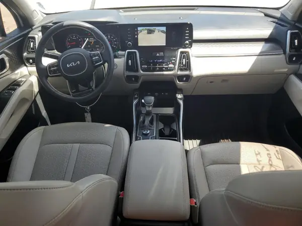 5XYRL4LC6PG170010 2023 KIA SORENTO - Image 8