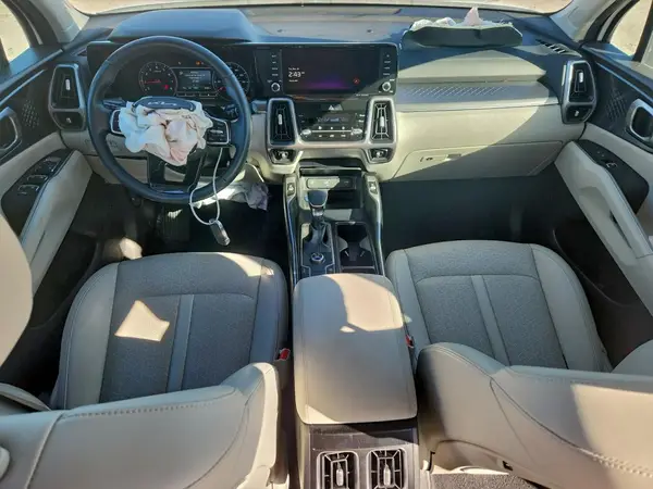 5XYRL4LC7PG213785 2023 KIA SORENTO - Image 8