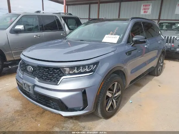 5XYRL4LC8MG004082 2021 KIA SORENTO - Image 2