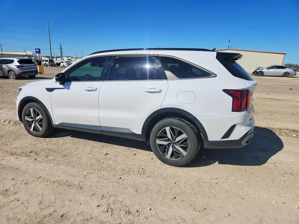 5XYRL4LC8NG102384 2022 KIA SORENTO - Image 2
