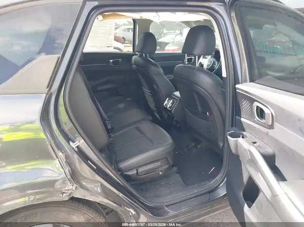 5XYRL4LC8PG239229 2023 KIA SORENTO - Image 8